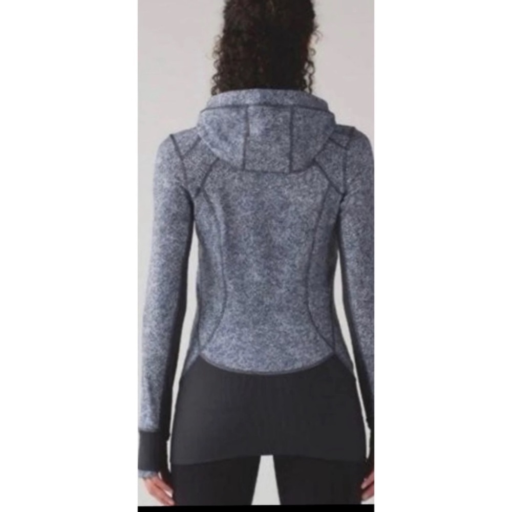 ✔️ Lululemon Daily Practice Jacket - Picture 3 of 10